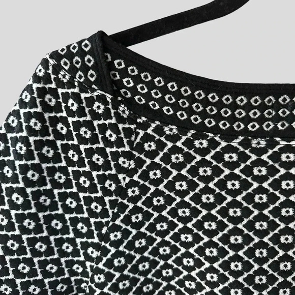 MAX STUDIO | NWOT | BLACK AND WHITE IKAT PRINT DRESS | SIZE MEDIUM - Picture 7 of 10